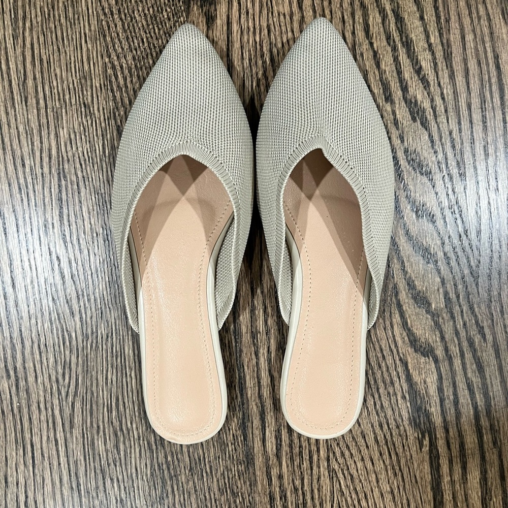 Tan Pointed Flats